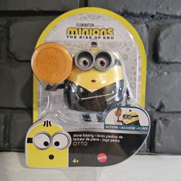 Illumination Presents Minions the Rise of Gru - Stone Tossing Otto Figure - NEW - Picture 2 of 8